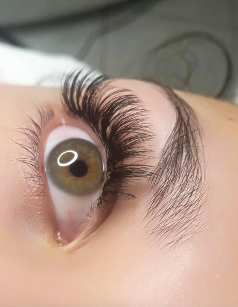 Wimpernverlängerung